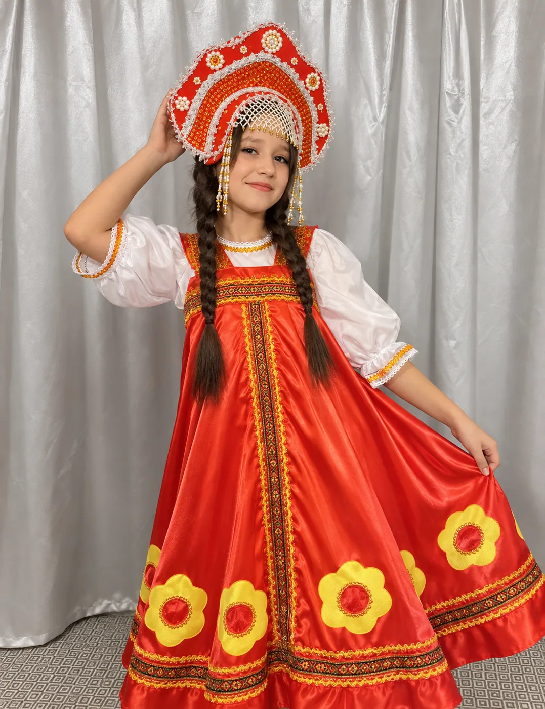 Юная красавица в кокошнике